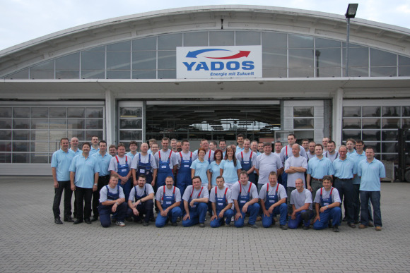 Foto: Erste Betriebsversammlung der YADOS GmbH, September 2099